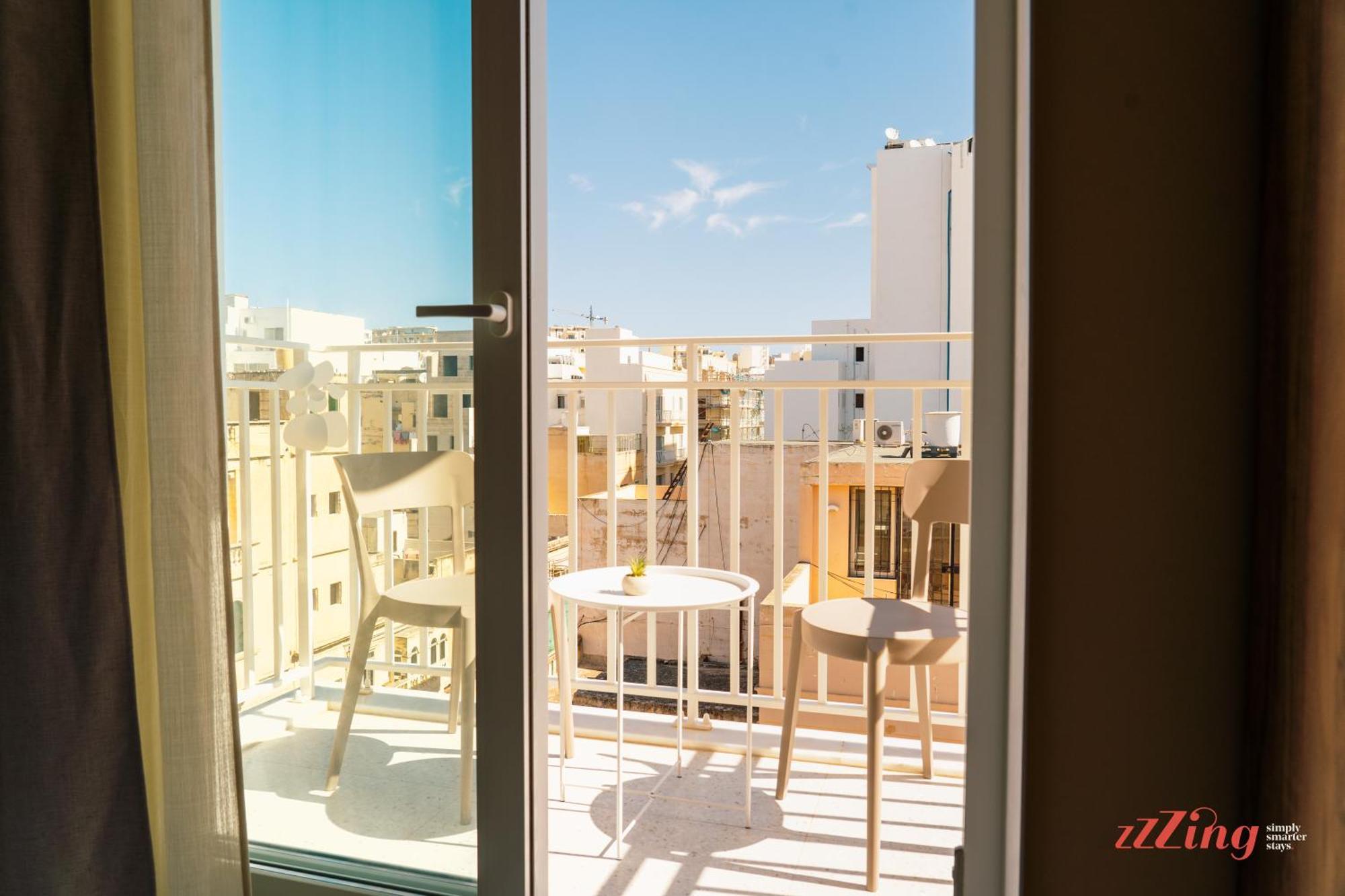 Stuart Rooms By Zzzing Gżira Kültér fotó